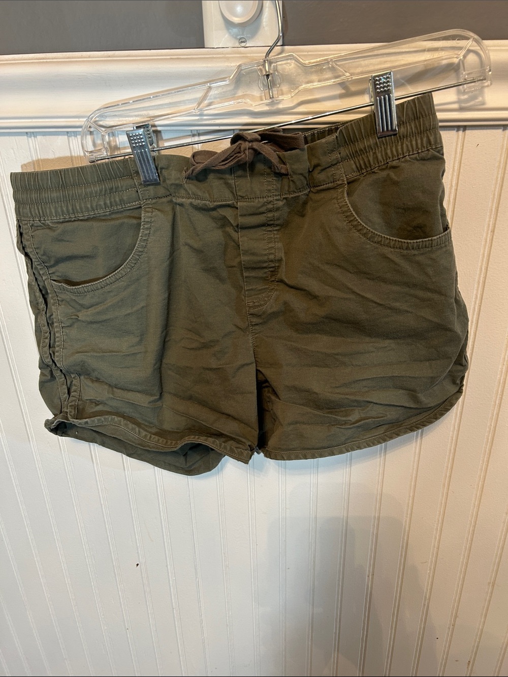 Eddie Bauer Olive Utility Drawstring Athletic Shorts